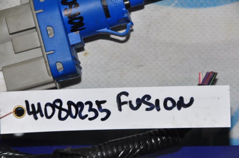 Датчик положения педали тормоза FUSION 14- Датчик положения педали тормоза FUSION 14-