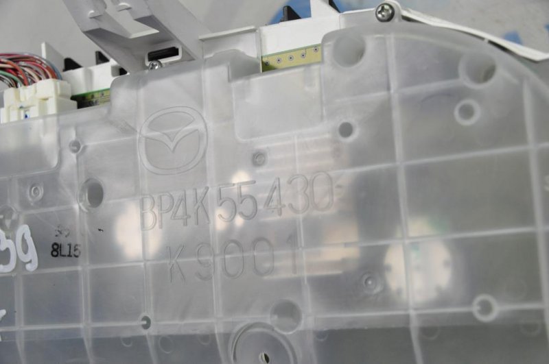 Панель приборов CX-7 06-12 2009 Внедорожник 2.3 Панель приборов CX-7 06-12 2009 Внедорожник 2.3