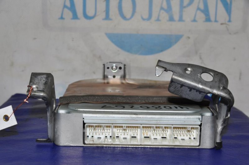 Блок управления двигателем TOYOTA YARIS 00-05