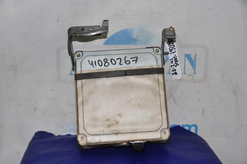 Блок управления двигателем YARIS 00-05