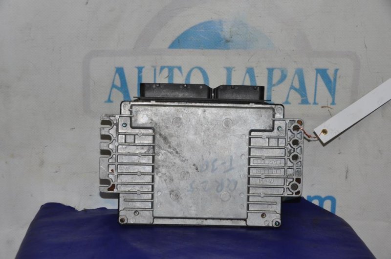 Блок управления двигателем NISSAN X-TRAIL T30 01-07