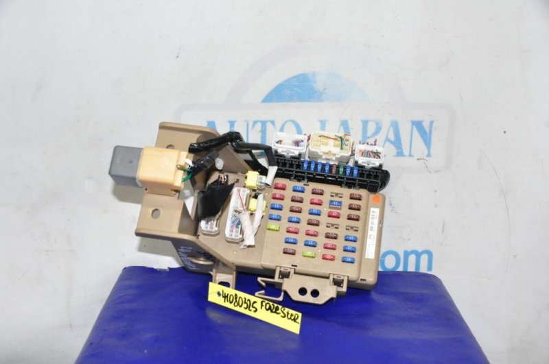 Запчасть блок предохранителей салон SUBARU FORESTER 12-19 2017 Внедорожник 2.5 82201FG010 Б/У Блок предохранителей салон SUBARU FORESTER 12-19 2017 Внедорожник 2.5 82201FG010 Б/У