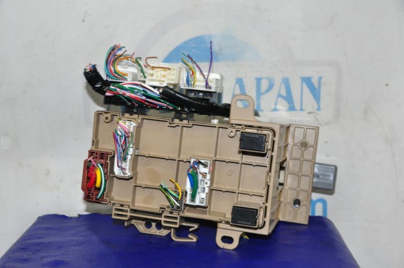 Блок предохранителей салон SUBARU FORESTER 12-19 Внедорожник 2.5 Блок предохранителей салон SUBARU FORESTER 12-19 Внедорожник 2.5