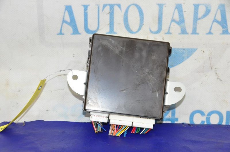 Блок управления дверей передний левый LEXUS GS350 GS300 05-11