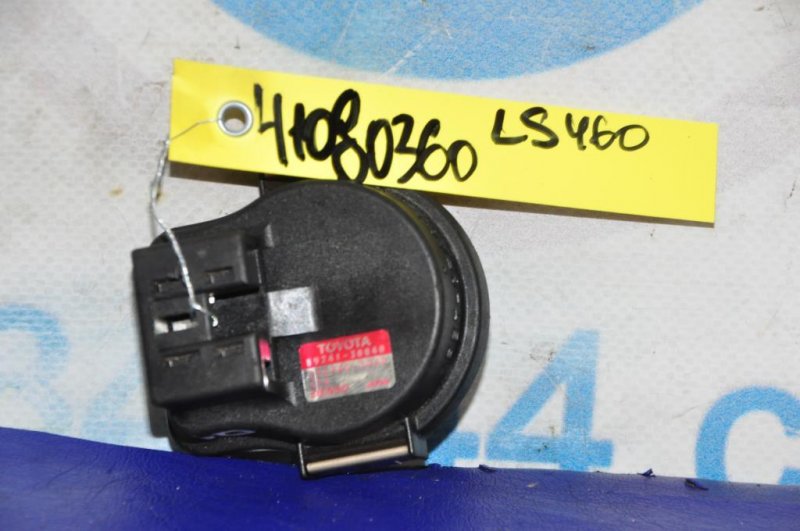 Запчасть датчик давления в амортизаторах LEXUS LS460 06-12 89241-30040 Б/У Датчик давления в амортизаторах LEXUS LS460 06-12 89241-30040 Б/У