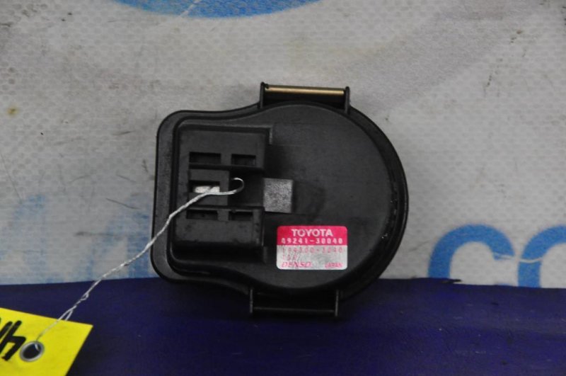 Датчик давления в амортизаторах LEXUS LS460 06-12 89241-30040 Б/У