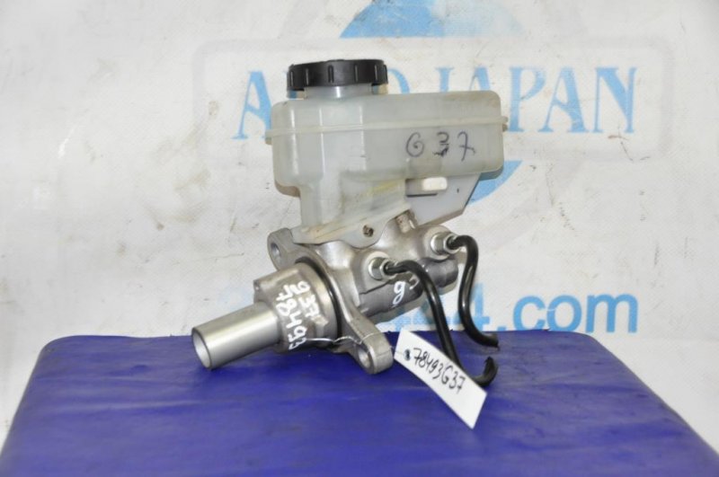 Главный тормозной цилиндр INFINITI G25/G35/G37/Q40 06-14 D6010-JK02D Б/У