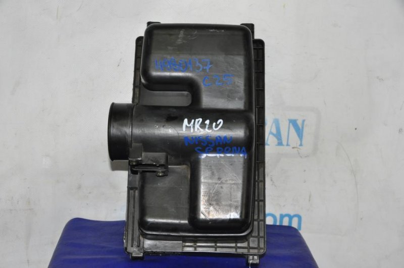 Крышка корпуса воздушного фильтра NISSAN QASHQAI 07-14 Б/У