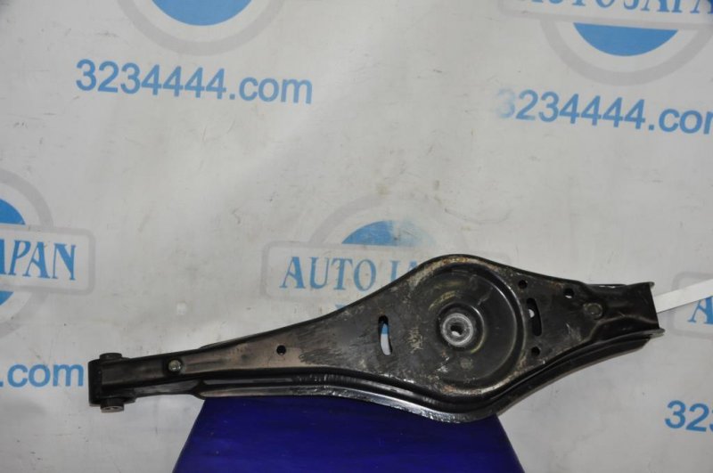 Рычаг задней подвески поперечный нижний задний правый VOLKSWAGEN JETTA USA 10-17 162 1.4 CZTA Рычаг задней подвески поперечный нижний задний правый VOLKSWAGEN JETTA USA 10-17 162 1.4 CZTA