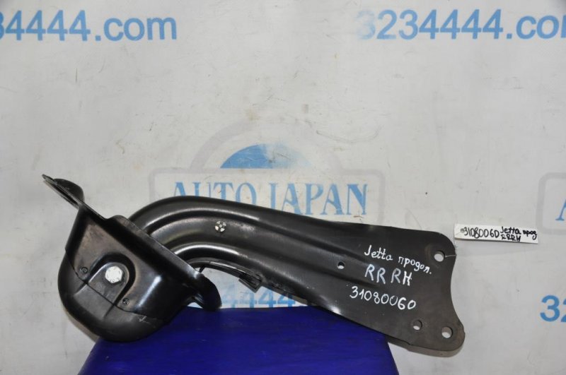 Рычаг задней подвески продольный задний правый VOLKSWAGEN JETTA USA 10-17 2016 162 1.4 CZTA 1K0 505 224 K Б/У