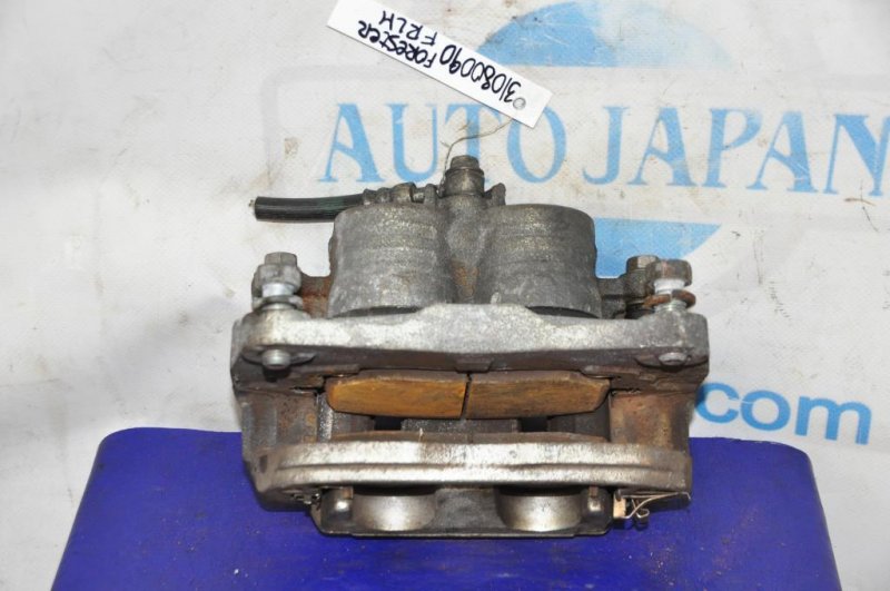 Суппорт тормозной передний правый SUBARU FORESTER 12-19 Внедорожник 2.5