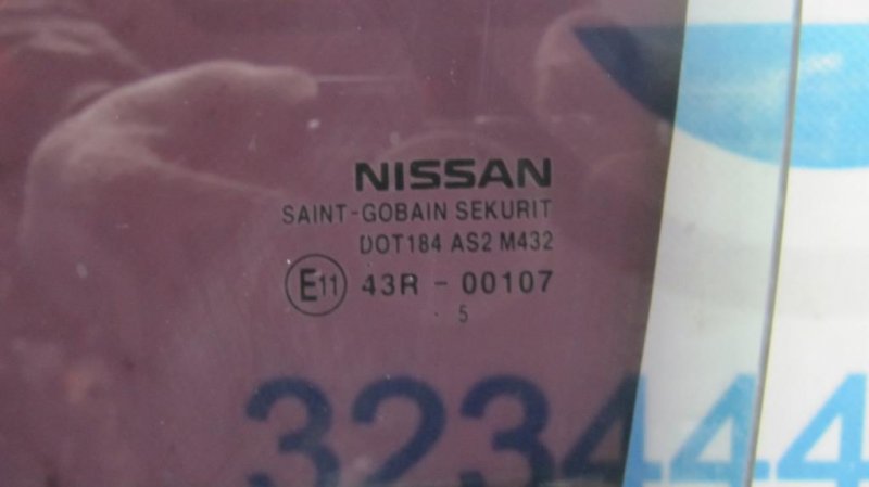 Стекло двери заднее левое NISSAN X-TRAIL/ROGUE T32 13-20 Стекло двери заднее левое NISSAN X-TRAIL/ROGUE T32 13-20