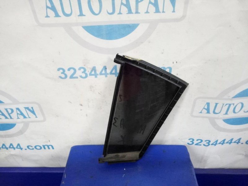 Стекло двери глухое заднее правое 3 BK 03-08 Стекло двери глухое заднее правое 3 BK 03-08