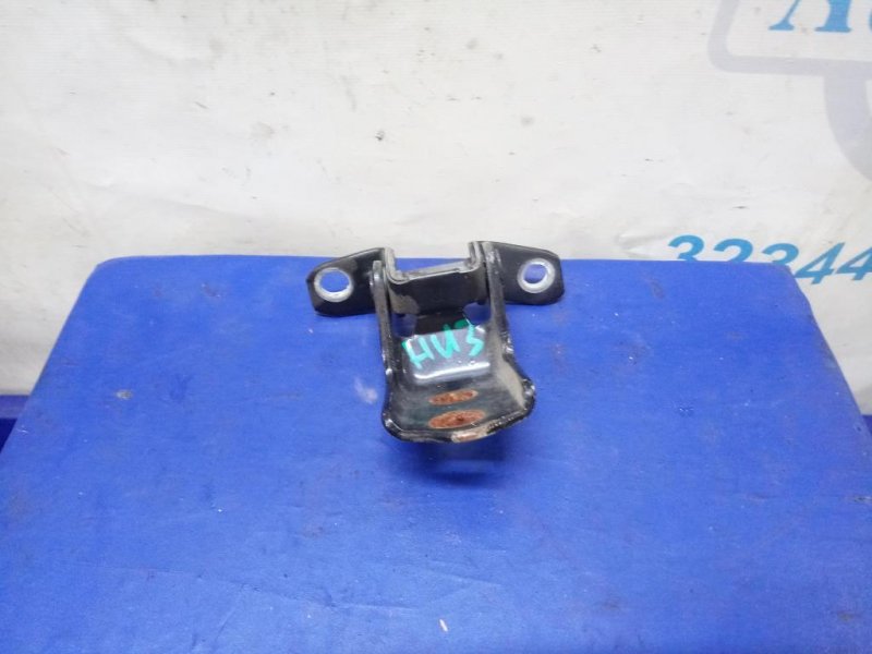 Петля двери нижняя задняя левая 3 BK 03-08