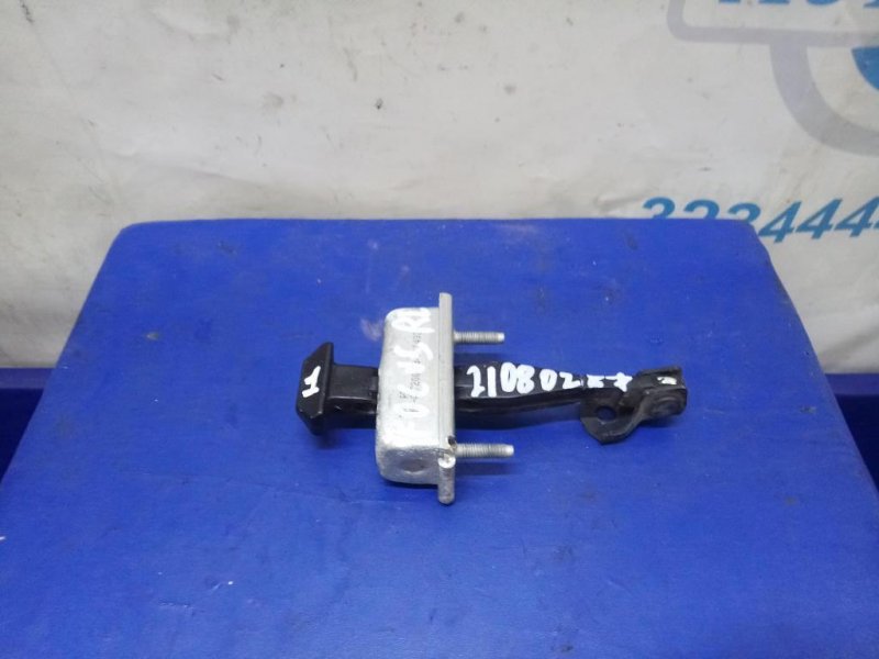 Ограничитель двери задний левый FORD FOCUS 10-18 CP9Z-5823500-A Б/У