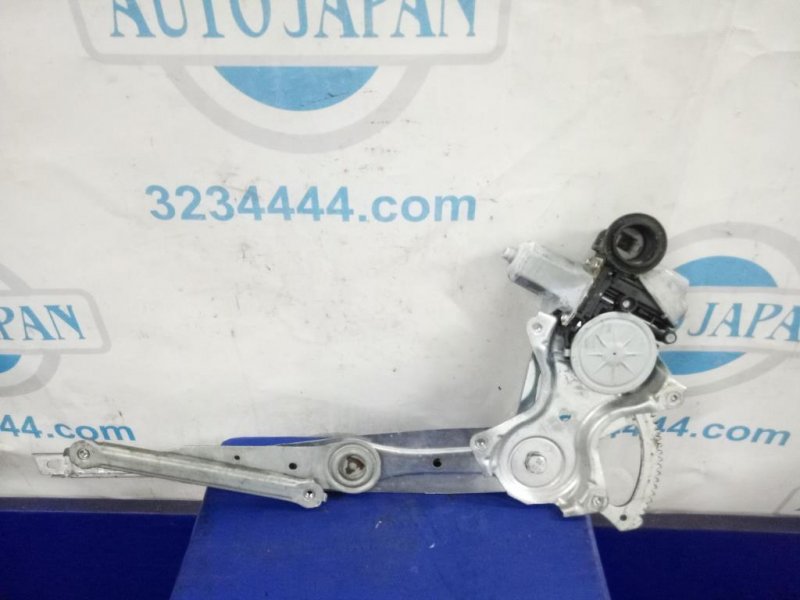 Стеклоподъемник передний левый VENZA 09-16