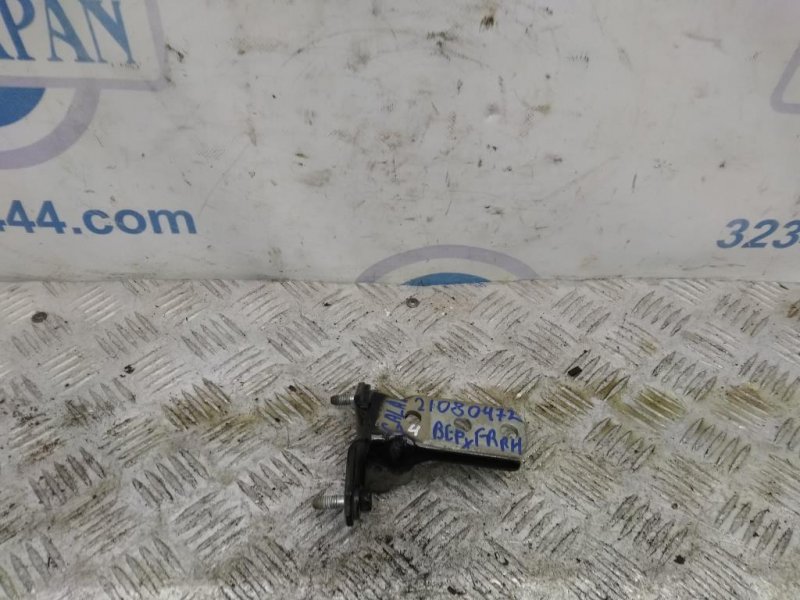 Петля двери верхняя передняя правая MITSUBISHI GALANT 03-12 MR271688 Б/У