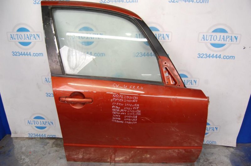 Стекло двери переднее правое SUZUKI SX4 06-13 84531-80J00 Б/У