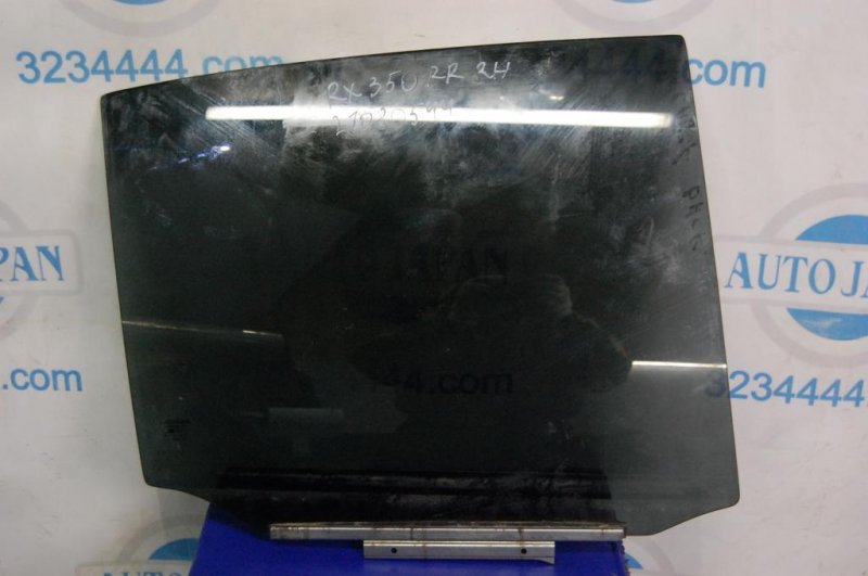 Стекло двери заднее правое LEXUS RX300/330/350/400 03-09 68103-48140 Б/У