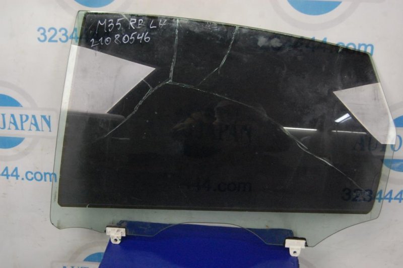 Стекло двери заднее левое INFINITI M35/M45 04-10 82301-EG00A Б/У