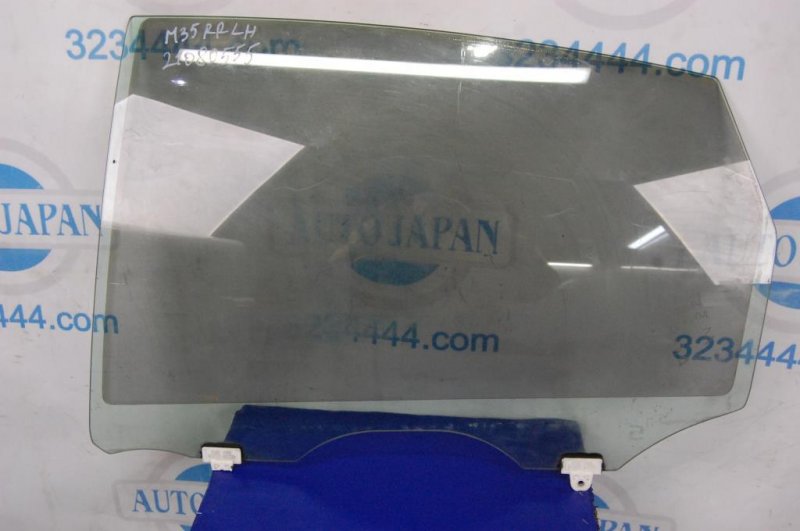 Стекло двери заднее левое INFINITI M35/M45 04-10 82301-EG00A Б/У