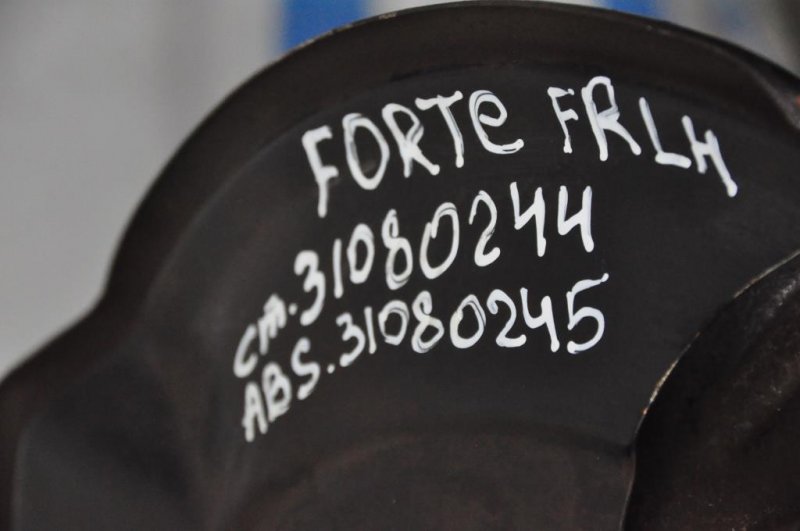 Кулак поворотный передний левый FORTE/CERATO TD 08-13 Кулак поворотный передний левый FORTE/CERATO TD 08-13