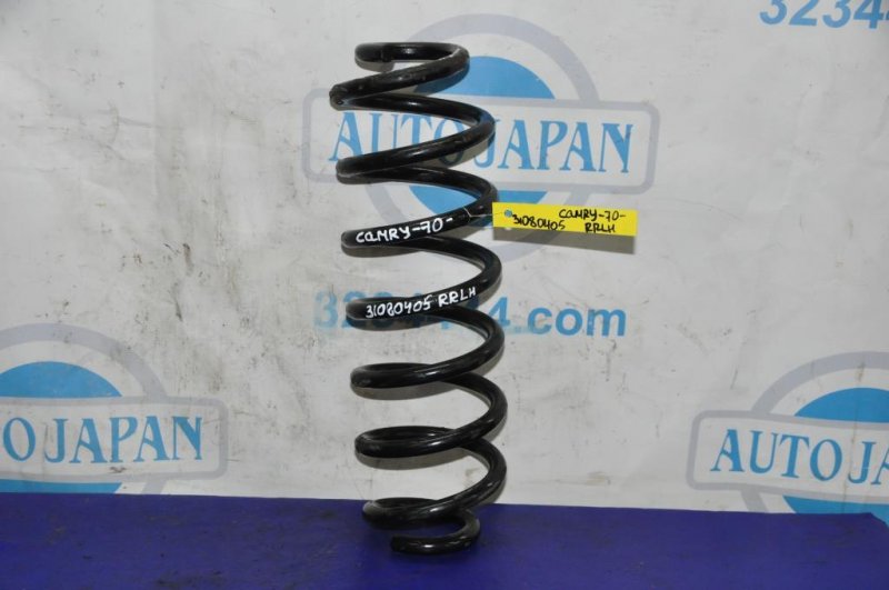 Пружина задней подвески TOYOTA CAMRY 70 17- 48231-06890 Б/У