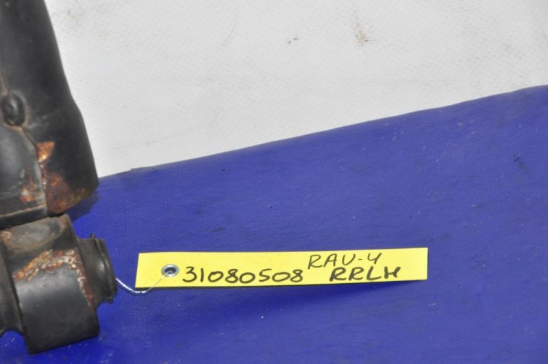 Амортизатор задний левый RAV4 05-12 2006 ACA38 2.4 2AZFE