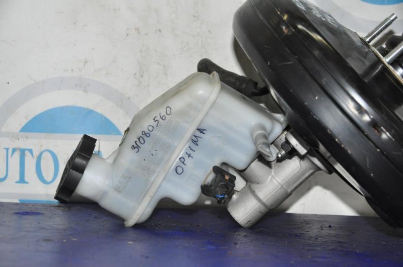 Главный тормозной цилиндр KIA OPTIMA TF 11-16 2013 Седан 2.4 58510-2T200 Б/У