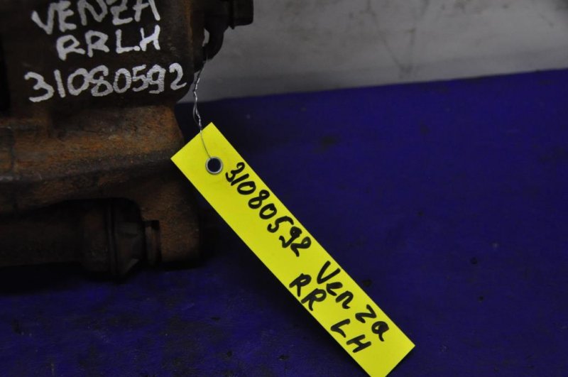 Суппорт тормозной задний левый VENZA 09-16 Суппорт тормозной задний левый VENZA 09-16