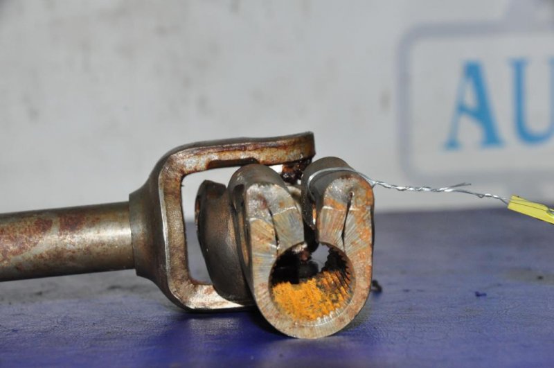 Рулевой карданчик MAZDA CX-7 06-12