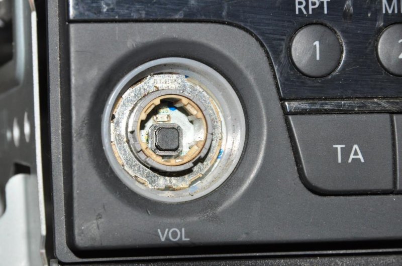 Магнитола X-TRAIL T31 07-14