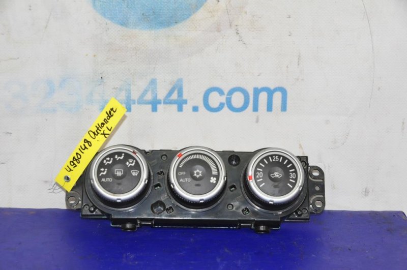 Блок управления печкой MITSUBISHI OUTLANDER XL 05-13 7820A072XB Б/У
