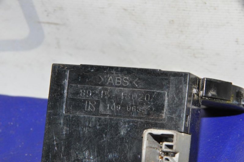 Датчик угла поворота руля PRIUS - 20 03-11