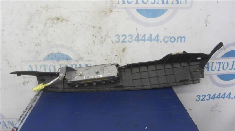 Подушка безопасности в сиденье задняя левая GS350 GS300 05-11
