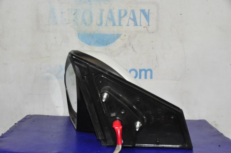 Зеркало левое SUZUKI KIZASHI 09-14 Зеркало левое SUZUKI KIZASHI 09-14