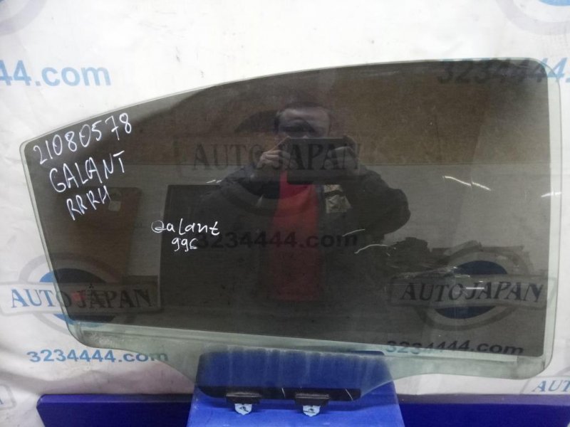 Стекло двери заднее правое MITSUBISHI GALANT 03-12 5736A118 Б/У