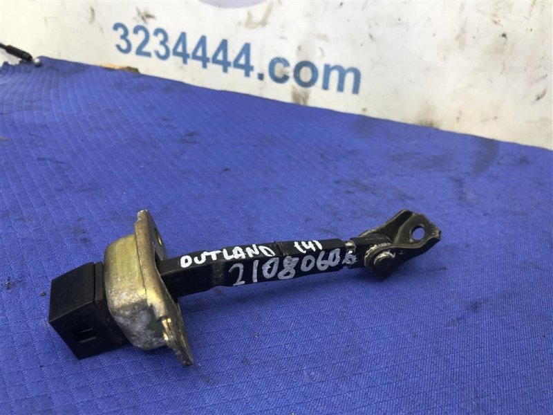 Ограничитель двери задний левый MITSUBISHI OUTLANDER 03-07 Б/У