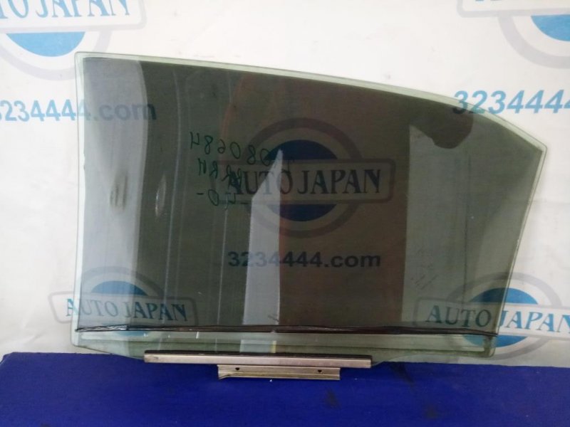 Стекло двери заднее правое CAMRY 40 06-11 Стекло двери заднее правое CAMRY 40 06-11