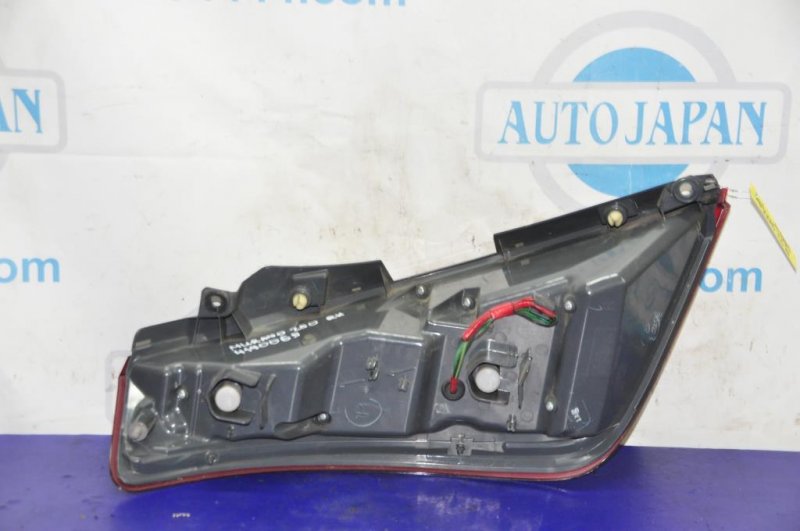 Фонарь наружный задний правый NISSAN MURANO Z50 02-07 Внедорожник 3.5 Фонарь наружный задний правый NISSAN MURANO Z50 02-07 Внедорожник 3.5