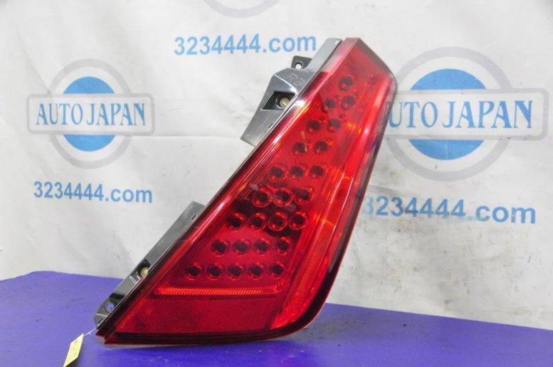 Запчасть фонарь наружный задний правый NISSAN MURANO Z50 02-07 2006 Внедорожник 3.5 26550-CC20A Б/У Фонарь наружный задний правый NISSAN MURANO Z50 02-07 2006 Внедорожник 3.5 26550-CC20A Б/У