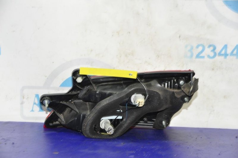 Фонарь внутренний задний левый SUBARU OUTBACK 09-14 BR Внедорожник 2.5