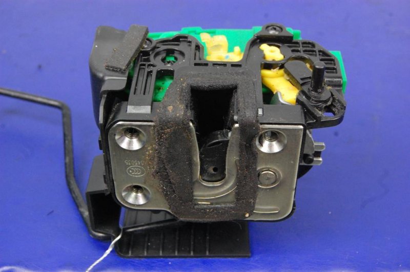 Запчасть замок двери задний левый HYUNDAI ACCENT RB 10- 81410-1R000 Б/У Замок двери задний левый HYUNDAI ACCENT RB 10- 81410-1R000 Б/У