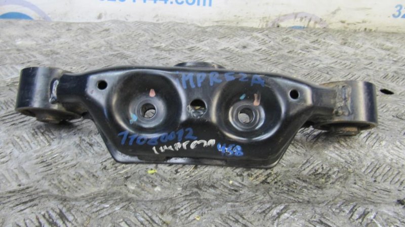 Кронштейн редуктора SUBARU IMPREZA 11-17 41310AG023 Б/У