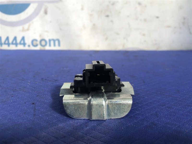 Кнопка открывания багажника наружная ACCORD CU8 / TSX 08-14 2010 Седан 2.4