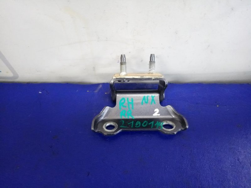 Петля крышки багажника правая LEXUS NX 14-21 2014 Внедорожник 2.0T 68810-48010 Б/У