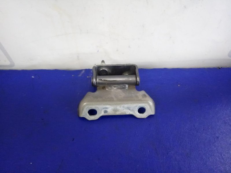 Петля крышки багажника правая NX 14-21 2014 Внедорожник 2.0T