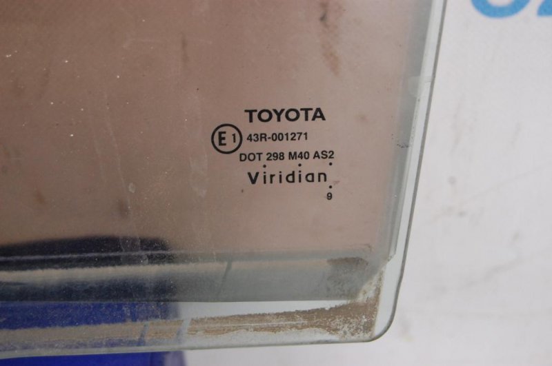 Стекло двери заднее левое TOYOTA CAMRY 40 06-11 Стекло двери заднее левое TOYOTA CAMRY 40 06-11