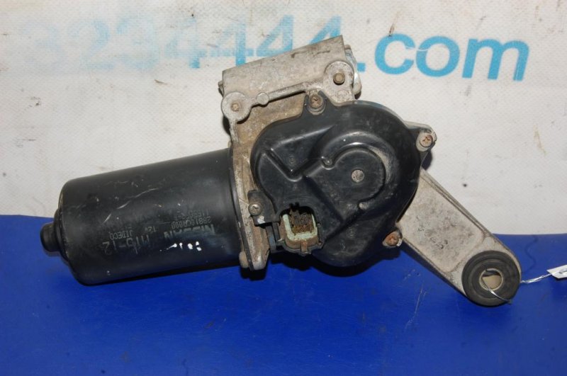 Моторчик стеклоочистителя передний NISSAN MURANO Z50 02-07