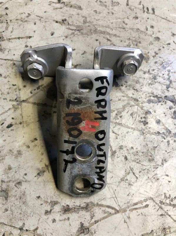 Петля двери верхняя передняя правая MITSUBISHI OUTLANDER 03-07 2005 Внедорожник 2.4 MR302270 Б/У